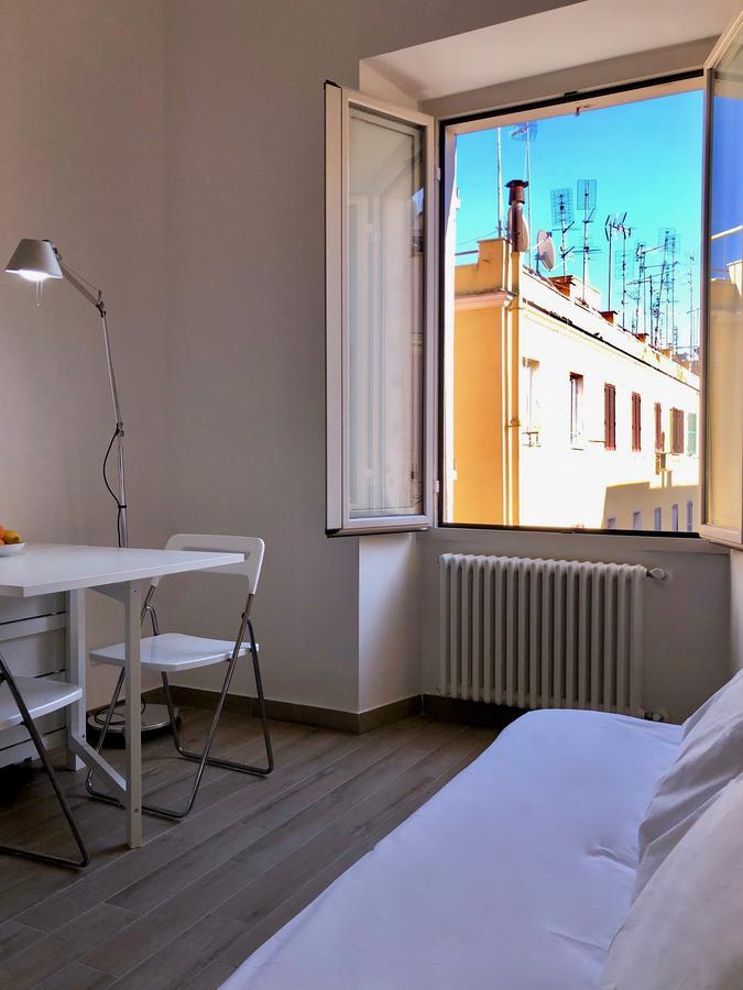 Termini Station Little House Apartment Rome Exterior photo